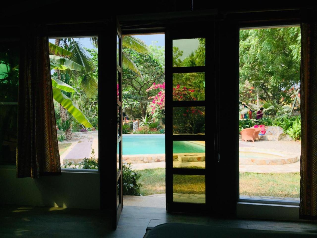 Kokrobite Garden Exterior photo